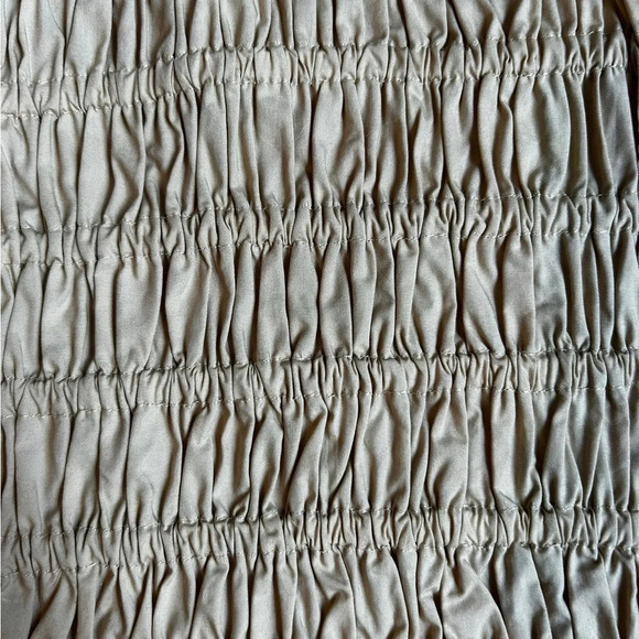 J. Crew Smocked Crop Tank Top Women’s Size Small NWT Tan Nude - Picture 5 of 13